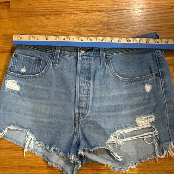 LEVI'S 501 Original Womens Denim Shorts size 31 (O - Picture 9 of 10